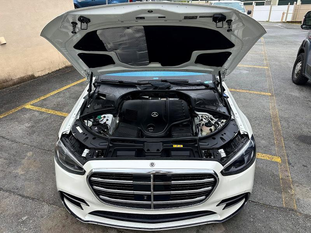 Mercedes-Benz S 3.0L 6 ALL WHEEL DRIVE - автомобили, коли, обяви за нови и употребявани 6