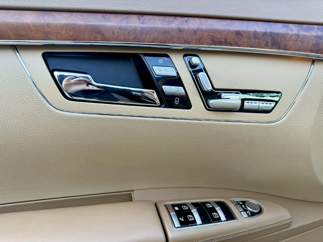 Mercedes-Benz S 320 CDI 4-MATIC AMG PACK/3xTV/DISTRONIC/VAKUM/FULL - автомобили, коли, обяви за нови и употребявани 28