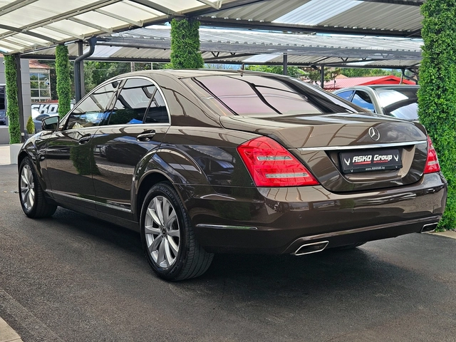Mercedes-Benz S 350 AMG/FACE/4MAT/TVx3/DISTR/CAMERA/NIGHT/ОБДУХ/ВАКУУМ - автомобили, коли, обяви за нови и употребявани 6