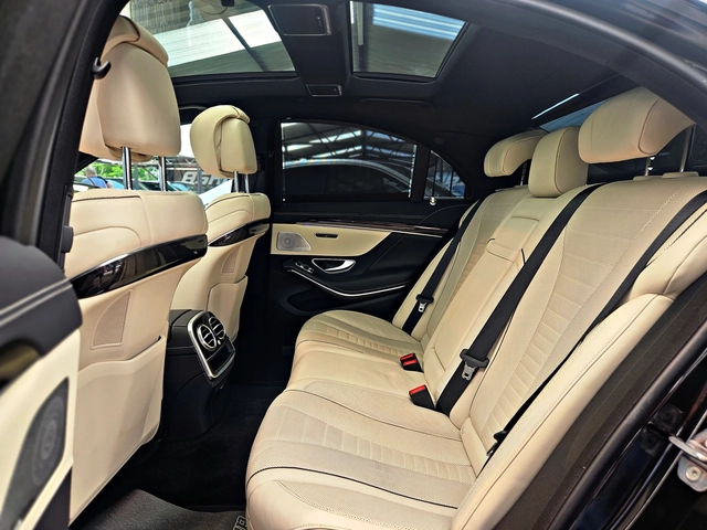 Mercedes-Benz S 350 !AMG/4М/DIST/HUD/PANO/BURMES/360CAM/ВАКУ/MAСАЖ/ОБД - автомобили, коли, обяви за нови и употребявани 15