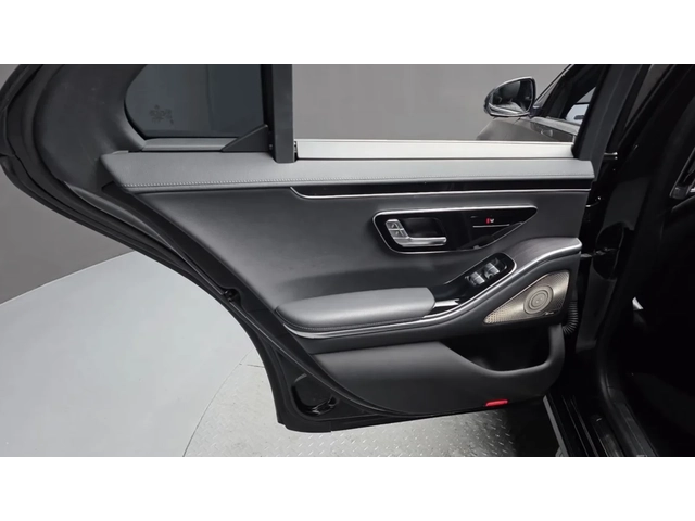 Mercedes-Benz S 350 d / BURMESTER / МАСАЖ / 360 КАМЕРИ / HUD - автомобили, коли, обяви за нови и употребявани 12