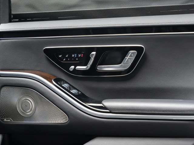 Mercedes-Benz S 400 D 4MATIC* 360* 3xTV* PANO* Head Up* Обдухв* Масаж* - автомобили, коли, обяви за нови и употребявани 16