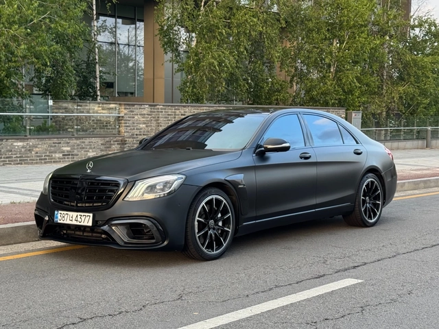 Mercedes-Benz S 500 BRABUS CARBON* SOFT-CLOSE* 360* МАСАЖ* ОБДУХ* 2XTV - автомобили, коли, обяви за нови и употребявани 1