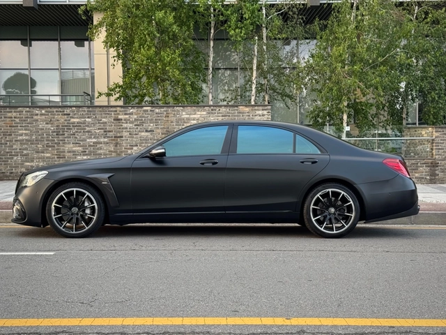 Mercedes-Benz S 500 BRABUS CARBON* SOFT-CLOSE* 360* МАСАЖ* ОБДУХ* 2XTV - автомобили, коли, обяви за нови и употребявани 4