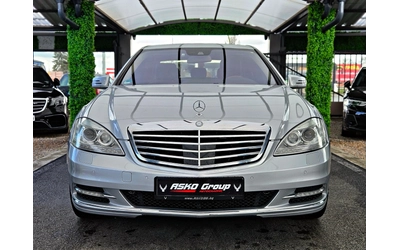 mercedes-benz-s-500 - 1