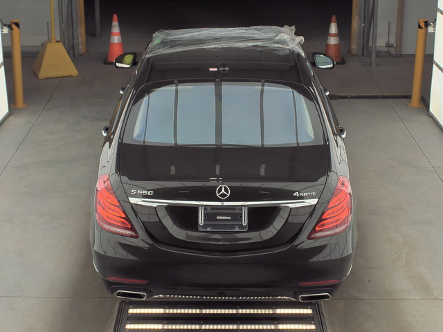 Mercedes-Benz S 550 BURMASTER* DISTRO* МАСАЖ* ОБДУХ* KEYLESS* AMBIENT - автомобили, коли, обяви за нови и употребявани 3