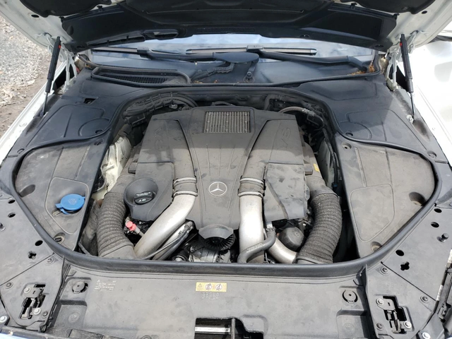 Mercedes-Benz S 550 - автомобили, коли, обяви за нови и употребявани 10