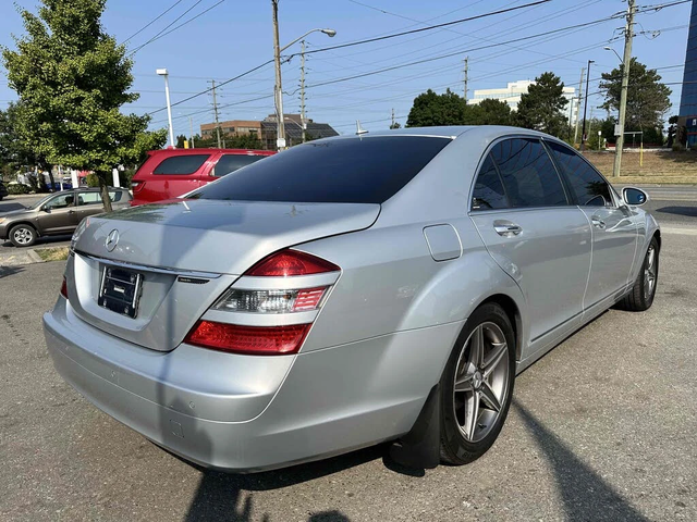 Mercedes-Benz S 550 - автомобили, коли, обяви за нови и употребявани 3