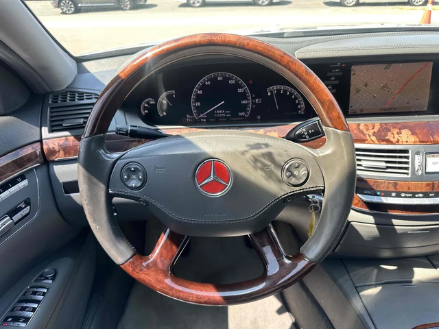 Mercedes-Benz S 550 - автомобили, коли, обяви за нови и употребявани 7