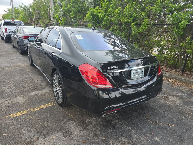Mercedes-Benz S 550 - автомобили, коли, обяви за нови и употребявани 4