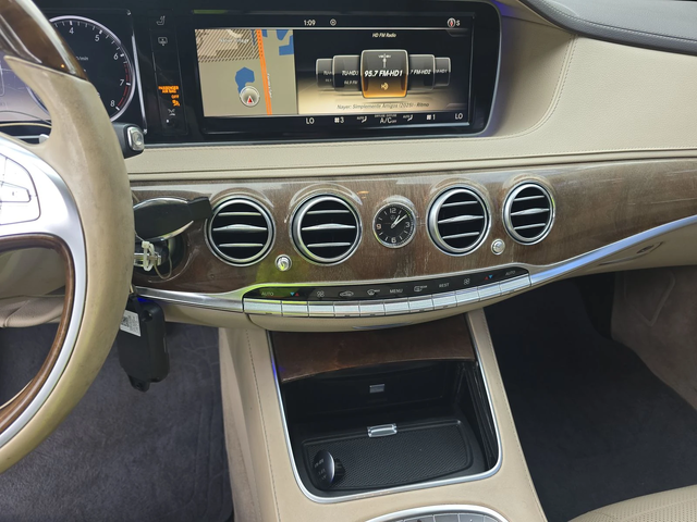 Mercedes-Benz S 550 - автомобили, коли, обяви за нови и употребявани 8