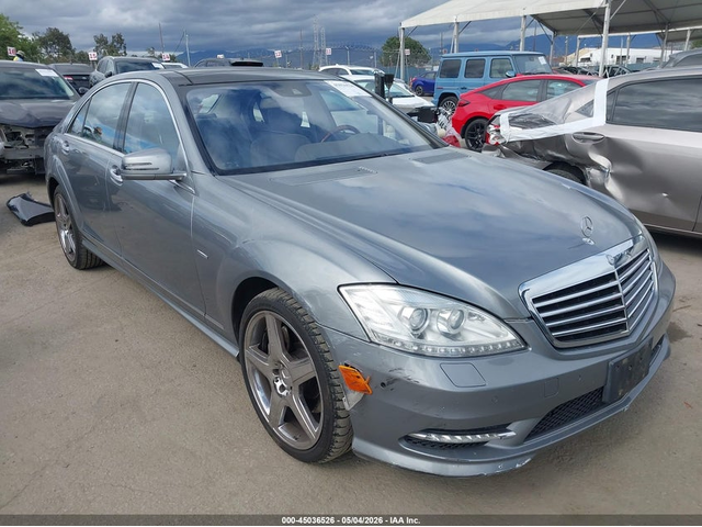 Mercedes-Benz S 550 4.6L V-8 DI, DOHC, VVT, TURBO, 429HP Rear Wheel Drive - автомобили, коли, обяви за нови и употребявани 0