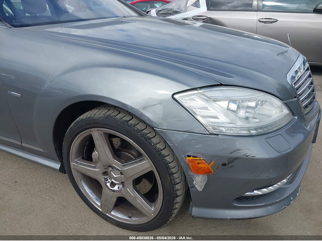 Mercedes-Benz S 550 4.6L V-8 DI, DOHC, VVT, TURBO, 429HP Rear Wheel Drive - автомобили, коли, обяви за нови и употребявани 5