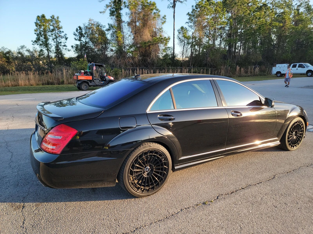 Mercedes-Benz S 550 AMG* PACK* 5.5* V8* FACE* ОБДУХВАНЕ* DESIGNO* - автомобили, коли, обяви за нови и употребявани 1