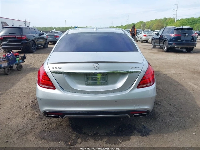Mercedes-Benz S 550 4MATIC / BURMESTER / ОБДУХ / ПОДГРЕВИ / МАСАЖ - автомобили, коли, обяви за нови и употребявани 4