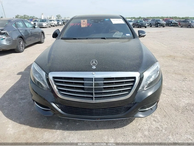 Mercedes-Benz S 550 BURMESTER / MASSAGE / ОБДУХ / ПОДГРЕВИ - автомобили, коли, обяви за нови и употребявани 0