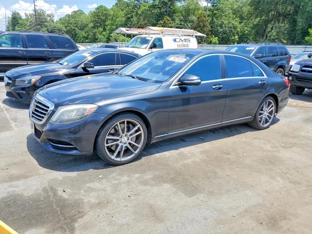 Mercedes-Benz S 550 4MATIC - автомобили, коли, обяви за нови и употребявани 0