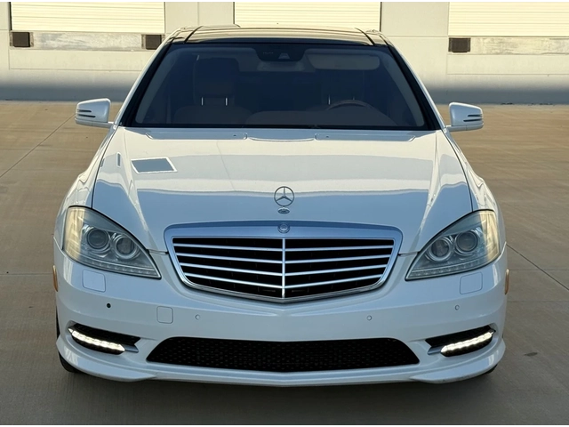Mercedes-Benz S 550 FULL* TВ* МАСАЖ* ДИСТРОНИК* ОБДУХ* - автомобили, коли, обяви за нови и употребявани 1