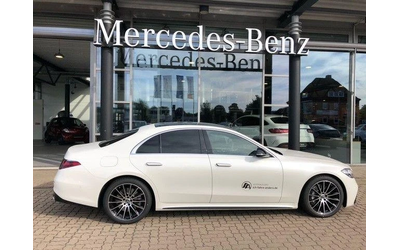 mercedes-benz-s-560 - 1