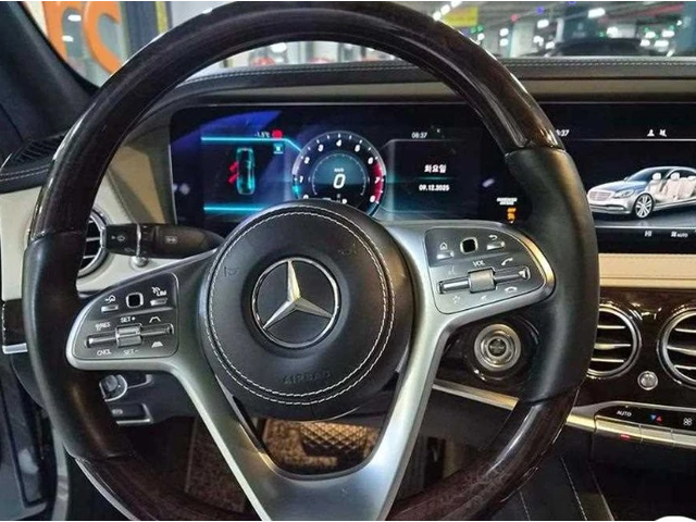 Mercedes-Benz S 560 - автомобили, коли, обяви за нови и употребявани 11