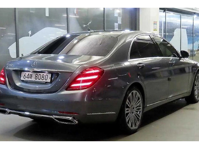Mercedes-Benz S 560 - автомобили, коли, обяви за нови и употребявани 3