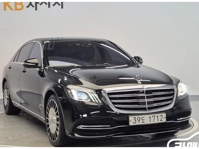Mercedes-Benz S 560 - автомобили, коли, обяви за нови и употребявани 0