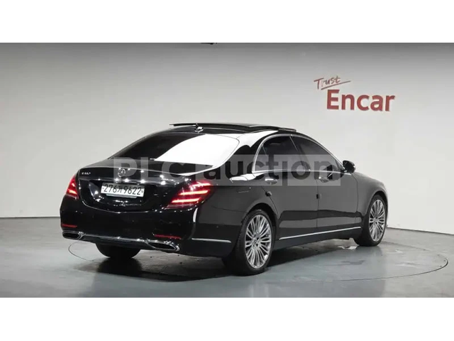 Mercedes-Benz S 560 * МАСАЖИ* ТЕЛЕВИЗОРИ* ДИСТРОНИК* NIGHT VISION* ОБД - автомобили, коли, обяви за нови и употребявани 3