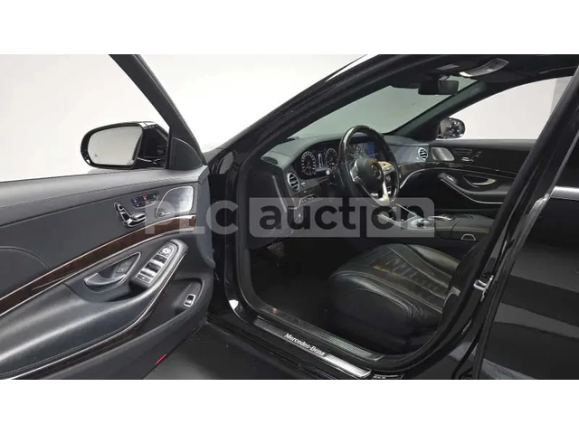 Mercedes-Benz S 560 * МАСАЖИ* ТЕЛЕВИЗОРИ* ДИСТРОНИК* NIGHT VISION* ОБД - автомобили, коли, обяви за нови и употребявани 5
