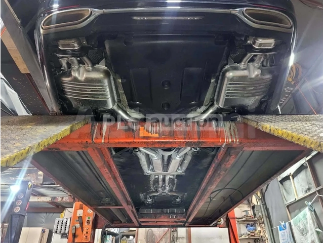 Mercedes-Benz S 560 - автомобили, коли, обяви за нови и употребявани 9