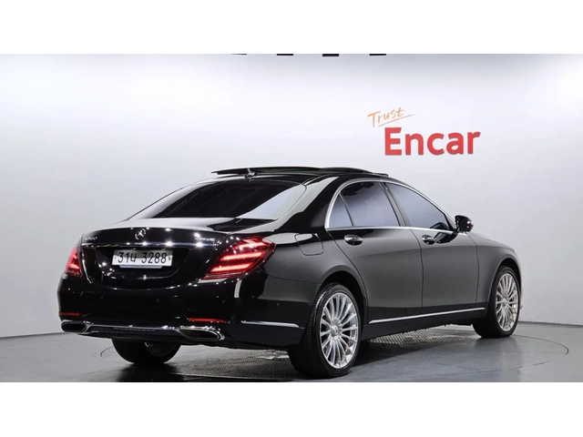Mercedes-Benz S 560 BURMESTER / МАСАЖИ / DISTRONIC+ / 360 КАМЕРИ /ОБДУ - автомобили, коли, обяви за нови и употребявани 1