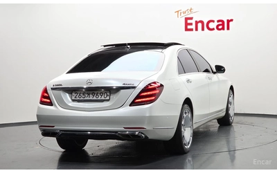 mercedes-benz-s-560 - 1