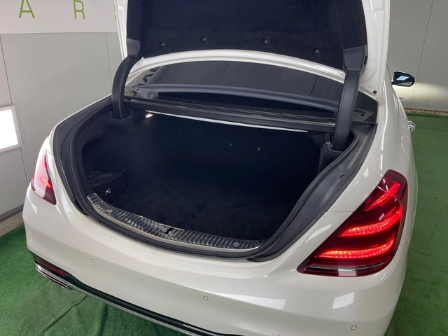 Mercedes-Benz S 560 S 560 4MATIC Sedan - автомобили, коли, обяви за нови и употребявани 5