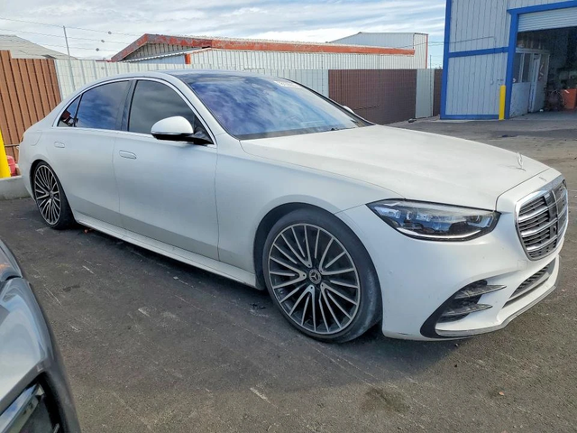 Mercedes-Benz S 580 580 4MATIC* BURMESTER* AMBIENT - автомобили, коли, обяви за нови и употребявани 4