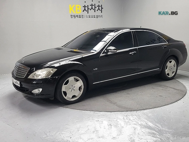 Mercedes-Benz S 600 LONG* PREMIUM* PANO* МОНИТОРИ* МАСАЖИ* - автомобили, коли, обяви за нови и употребявани 0