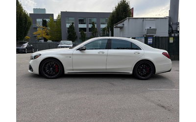 mercedes-benz-s-63-4l-8cyl-awd - 3