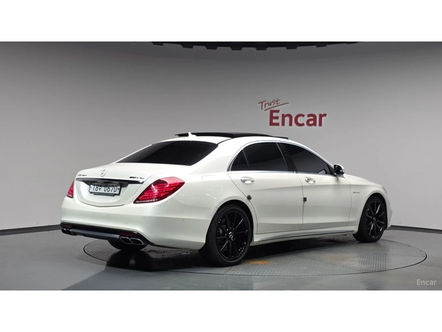 Mercedes-Benz S 63 AMG 4MATIC* КОЖА* НАВИ* ПАНО* 360 - автомобили, коли, обяви за нови и употребявани 1