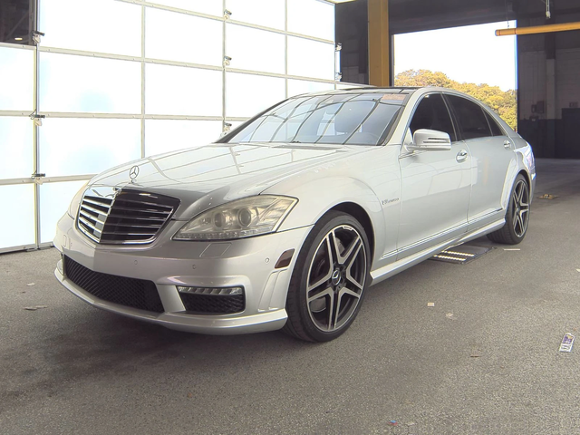 Mercedes-Benz S 63 AMG DISTRONIK* HARMAN* МАСАЖ* ОБДУХ* АЛКАНТАРА* ПАНО* - автомобили, коли, обяви за нови и употребявани 0