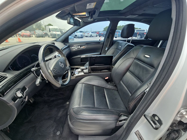 Mercedes-Benz S 63 AMG DISTRONIK* HARMAN* МАСАЖ* ОБДУХ* АЛКАНТАРА* ПАНО* - автомобили, коли, обяви за нови и употребявани 8