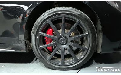 mercedes-benz-s-63-amg - 4