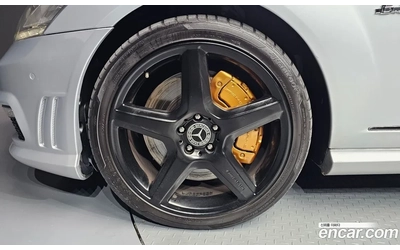 mercedes-benz-s-63-amg - 4