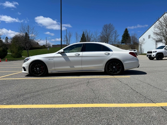 Mercedes-Benz S 63 AMG CARFAX - автомобили, коли, обяви за нови и употребявани 4