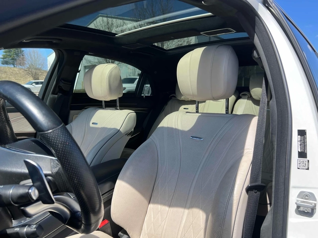 Mercedes-Benz S 63 AMG CARFAX - автомобили, коли, обяви за нови и употребявани 8