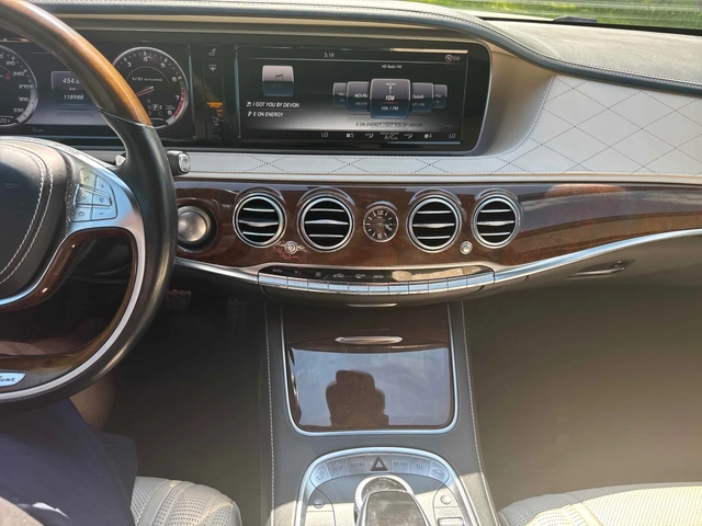 Mercedes-Benz S 63 AMG БЯЛА ПЕРЛА / УНИКАТ / CARFAX - автомобили, коли, обяви за нови и употребявани 11
