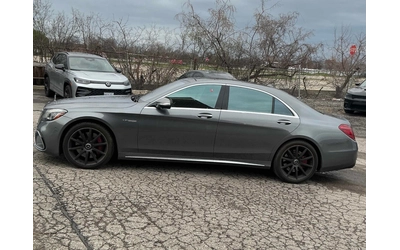 mercedes-benz-s-63-amg - 1