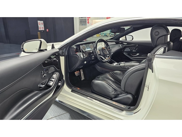 Mercedes-Benz S 63 AMG 4MATIC Coupé - автомобили, коли, обяви за нови и употребявани 8