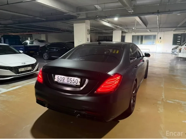 Mercedes-Benz S 63 AMG MATTE BLACK - автомобили, коли, обяви за нови и употребявани 1