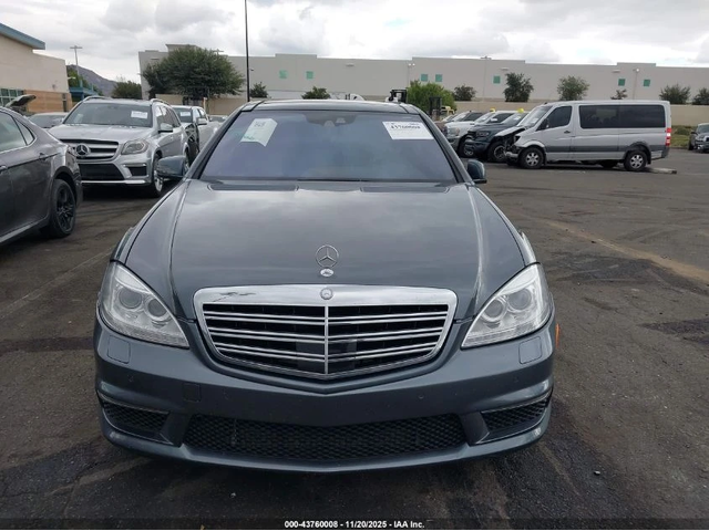 Mercedes-Benz S 65 AMG V - 12 / FULL MAXX / УНИКАТ - автомобили, коли, обяви за нови и употребявани 1