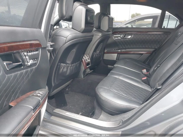 Mercedes-Benz S 65 AMG V - 12 / FULL MAXX / УНИКАТ - автомобили, коли, обяви за нови и употребявани 8