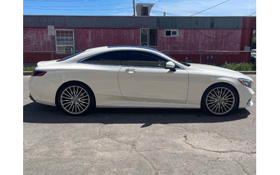 mercedes-benz-s-class-4-0l-8cyl-awd - 2