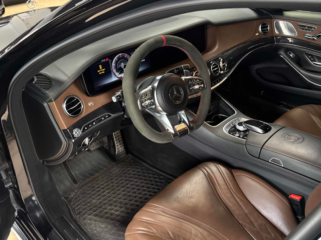 Mercedes-Benz S-CLASS 4.0L 8cyl AWD - автомобили, коли, обяви за нови и употребявани 4